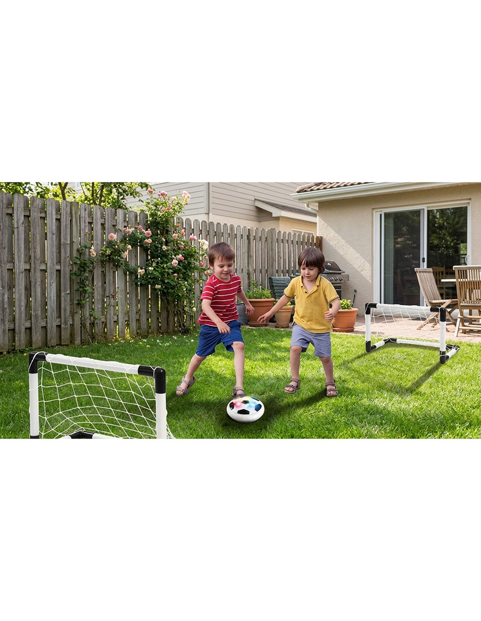 SOCCER DE AIRE, TOY TOWN 2