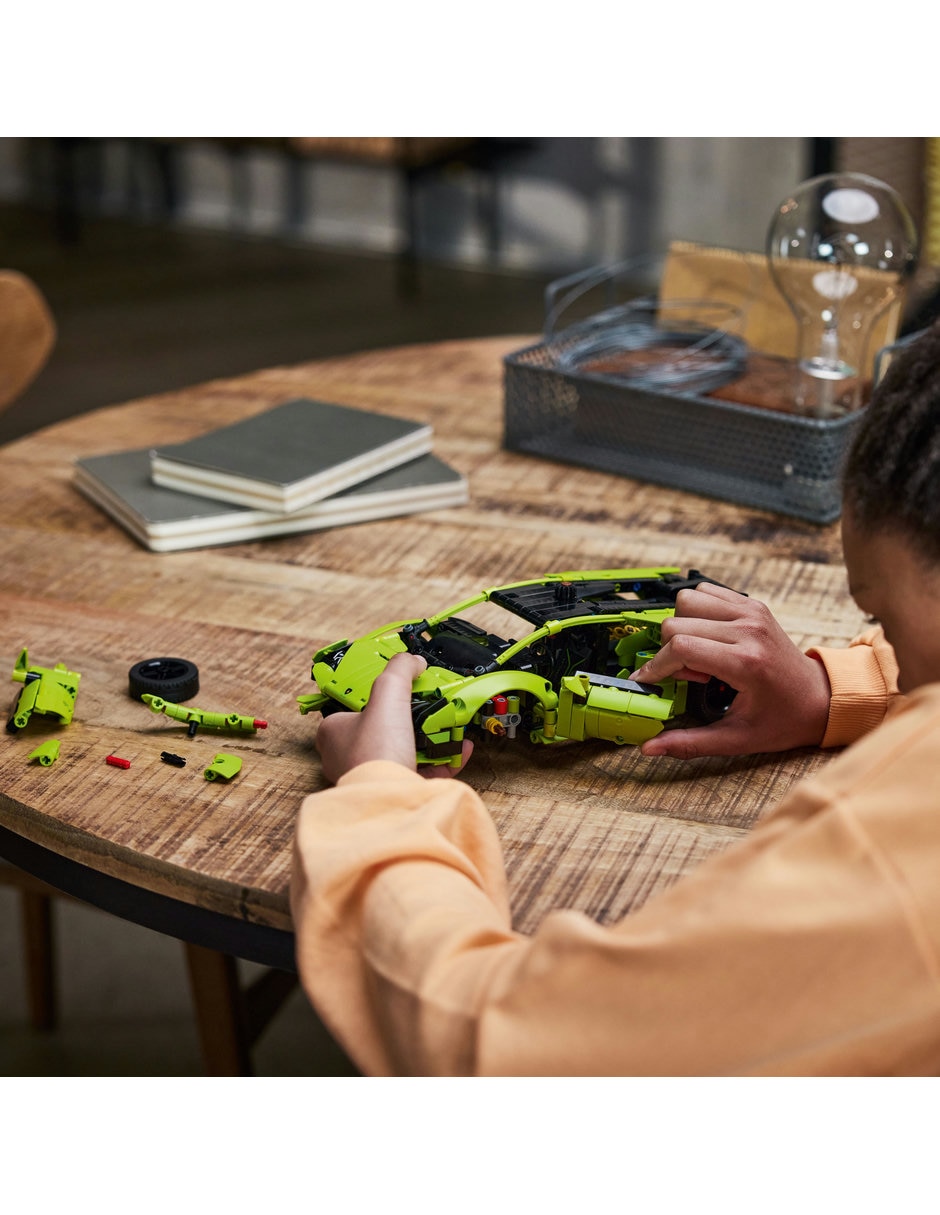 LEGO Lamborghini Huracán Tecnica 42161 Technic