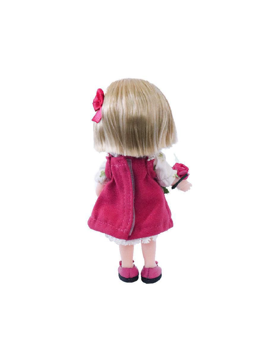 Muñeca fashion