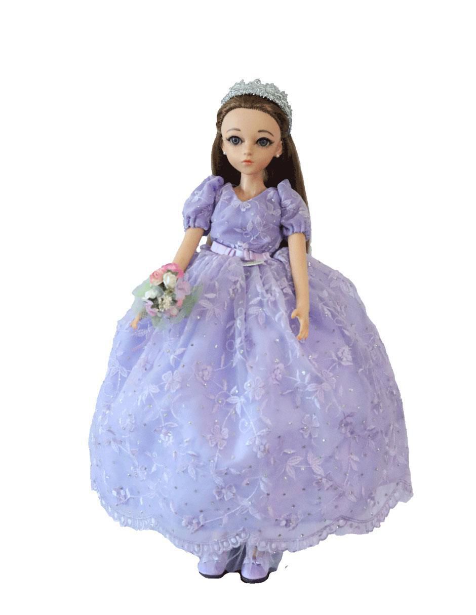 Muñeca quinceañera