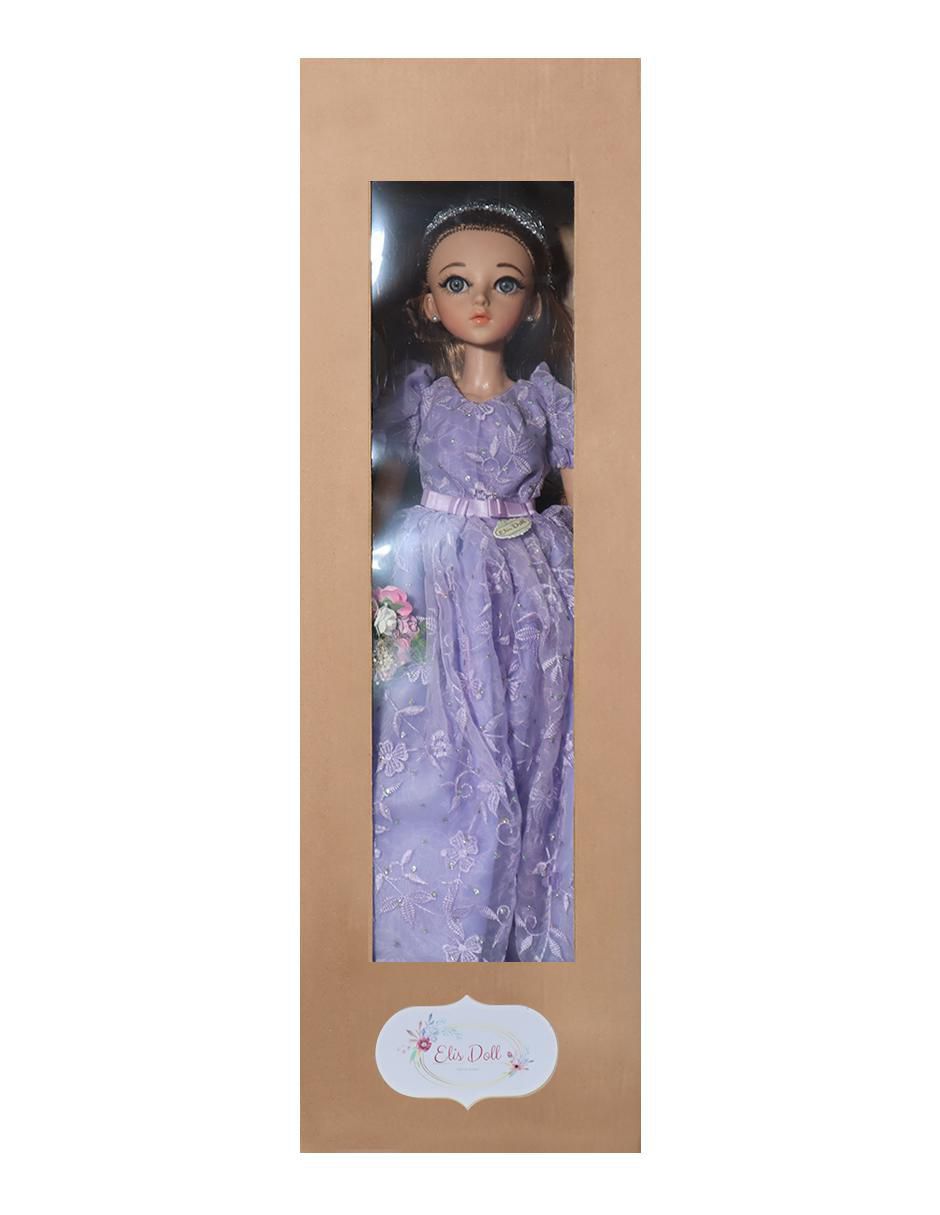 Muñeca quinceañera
