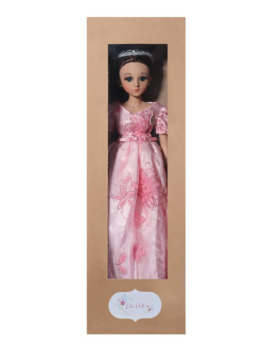 Muñeca quinceañera