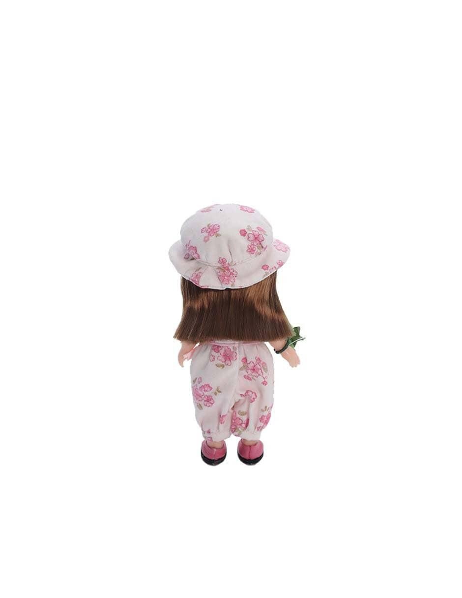 Muñeca fashion