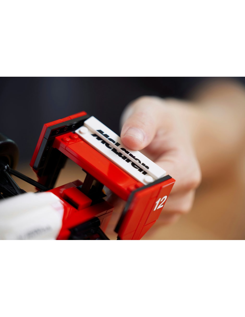 LEGO Icons McLaren MP4/4 y Ayrton Senna 10330