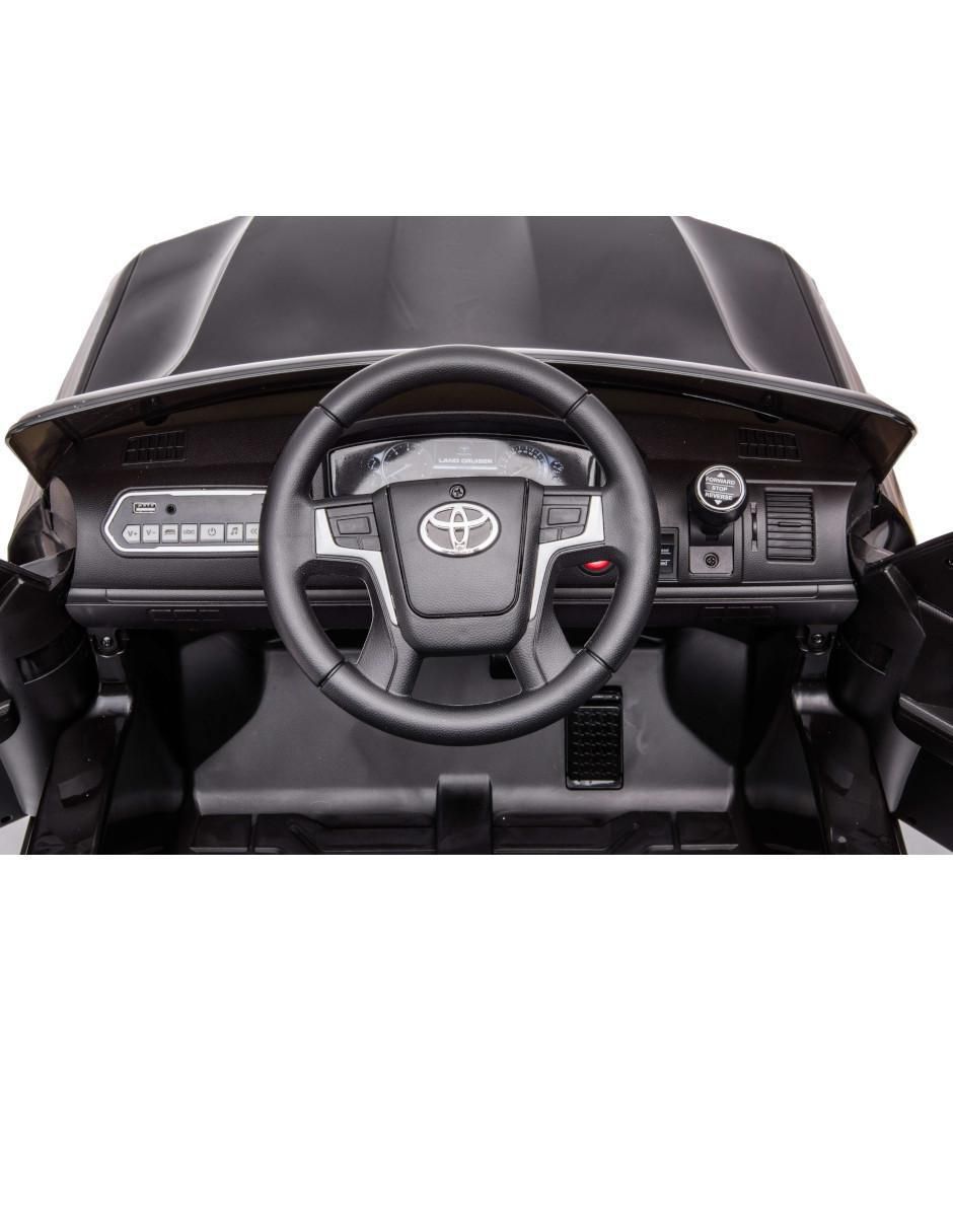 Automóvil montable recargable 5