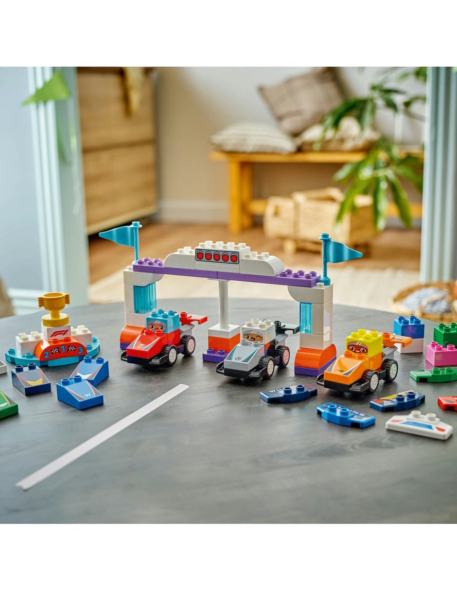 LEGO Drivers 10445 3