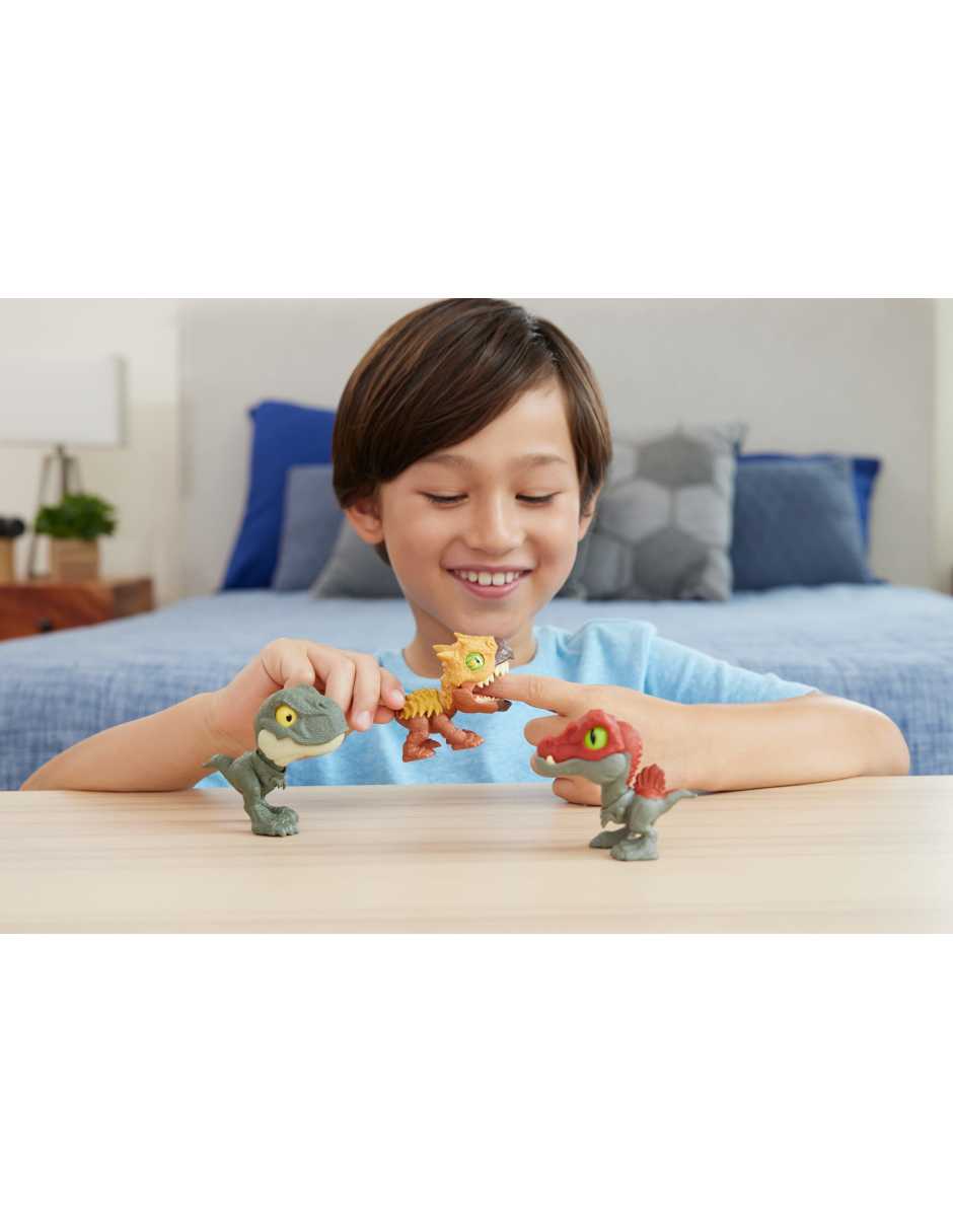 set / figura de dinosaurio 2