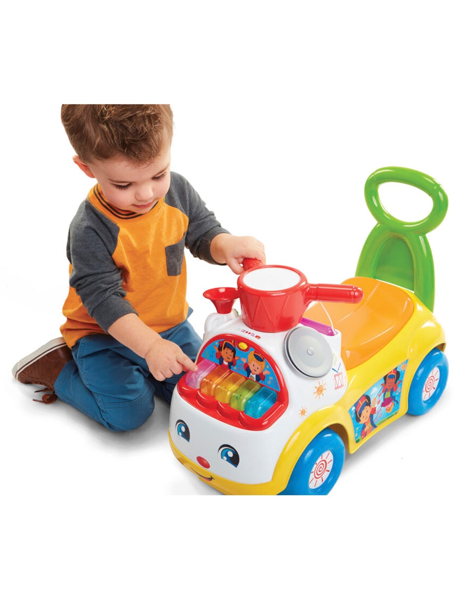 Automóvil montable Fisher-Price de batería