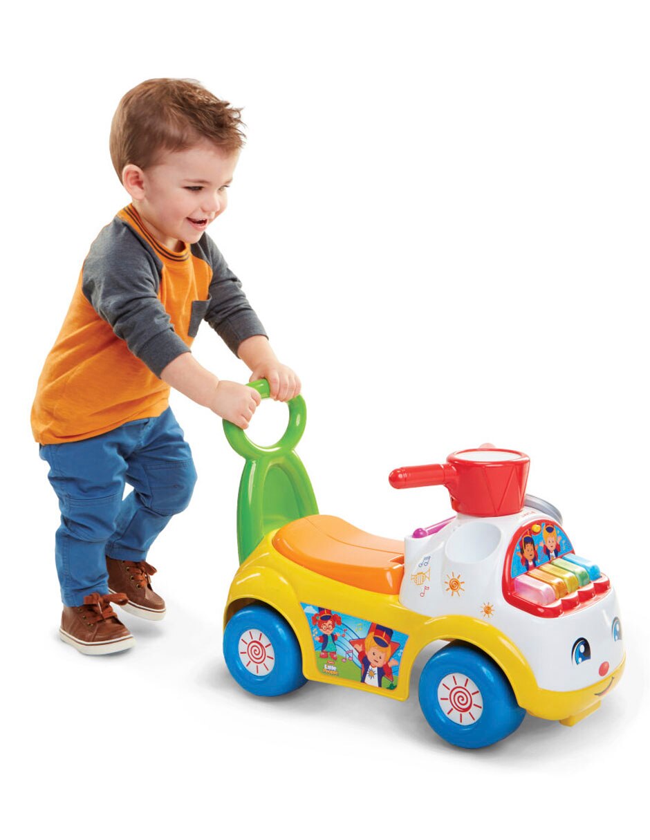 Automóvil montable Fisher-Price de batería 8