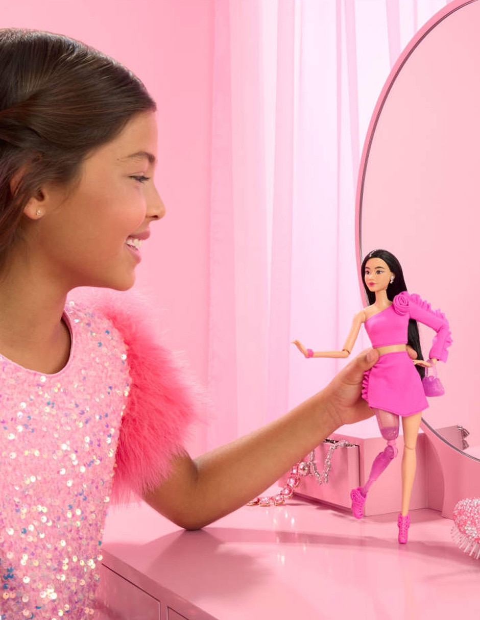 Muñeca fashionista deluxe 3