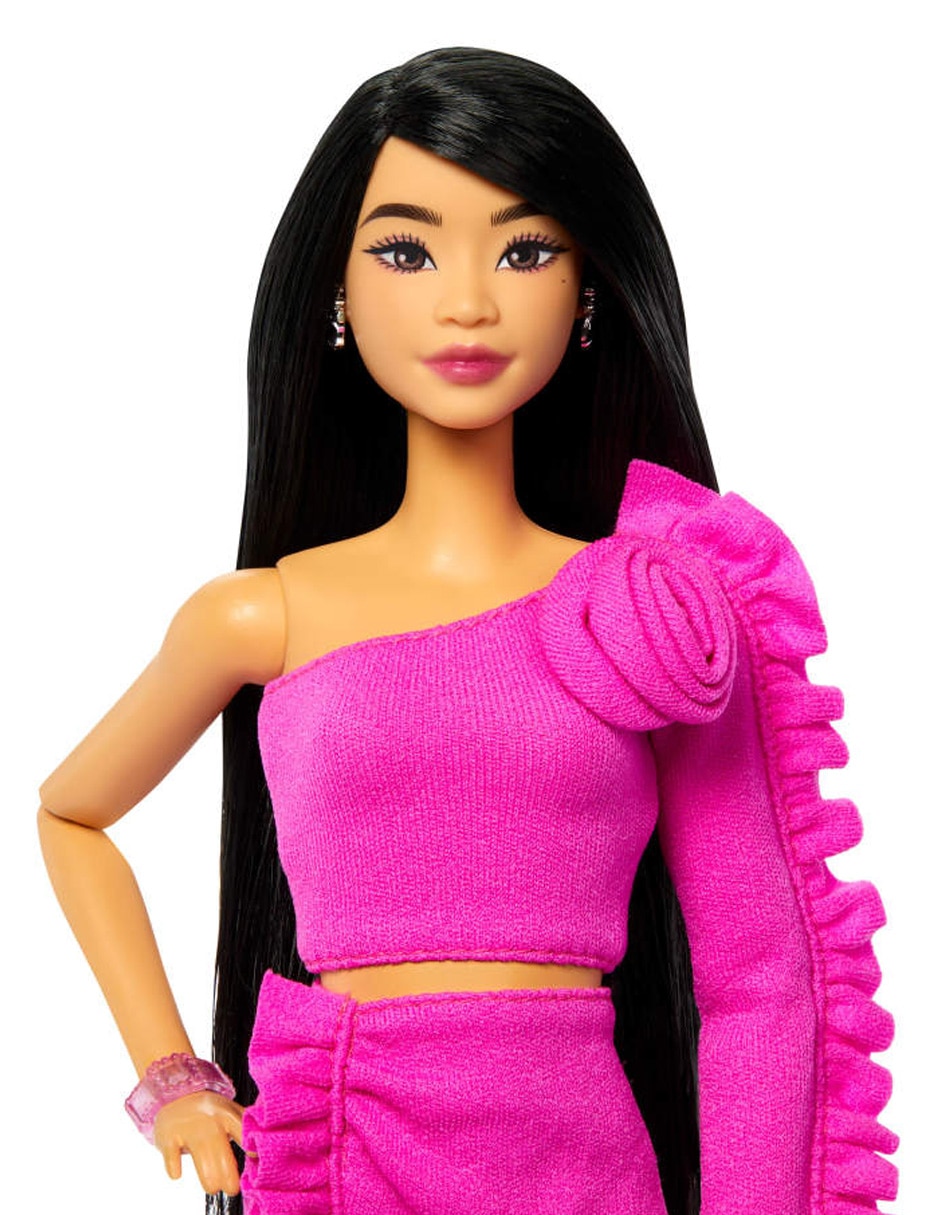 Muñeca fashionista deluxe