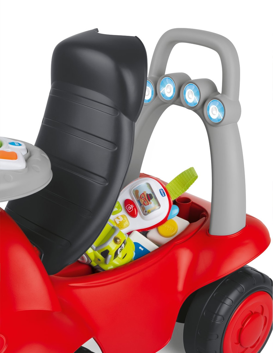 Automóvil montable de batería 10