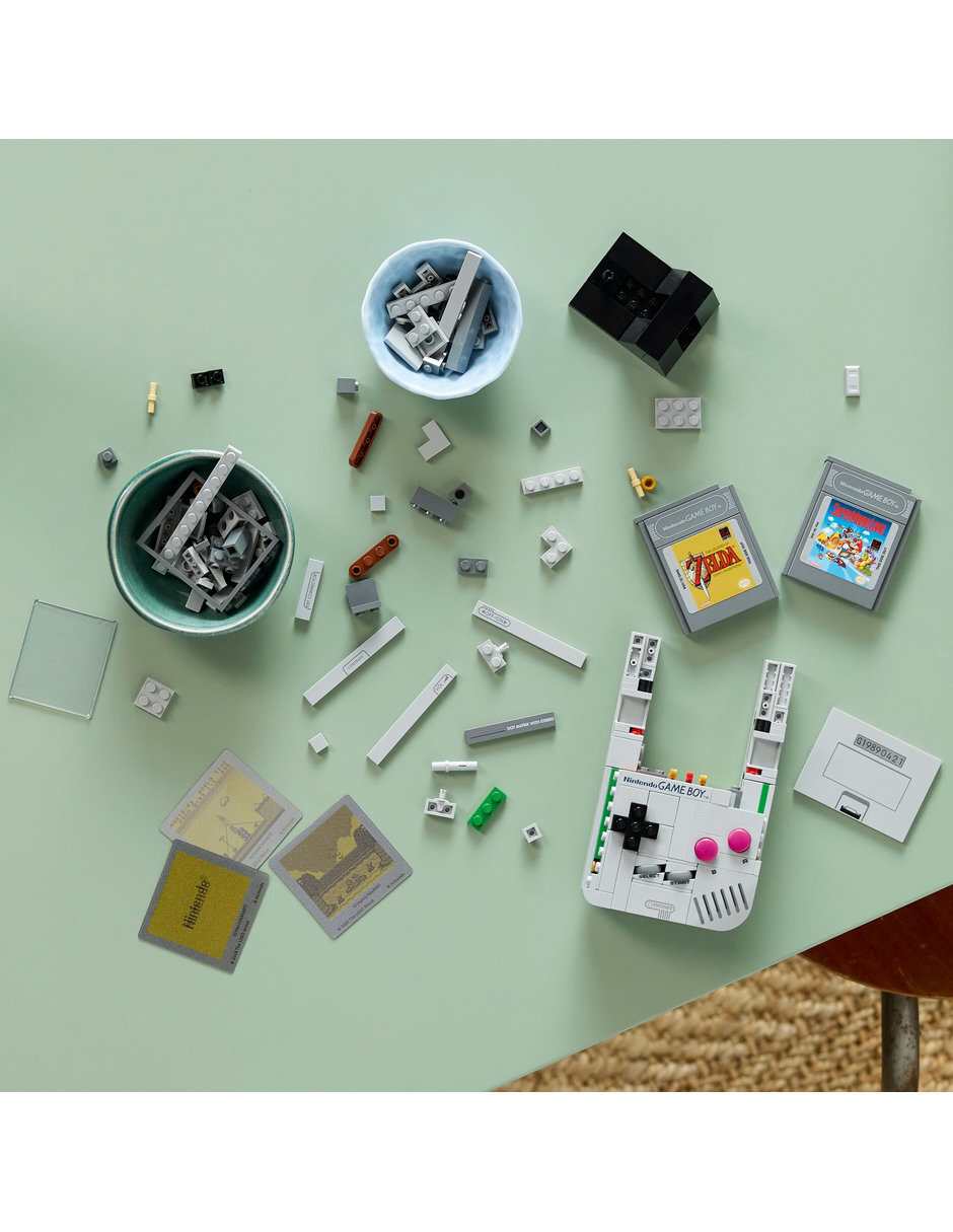 LEGO Game Boy 72046 4