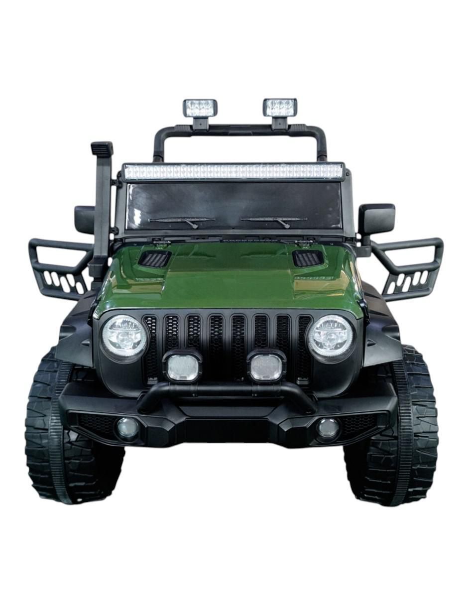 Automóvil montable con control remoto 4x4 Traveler Off Road recargable unisex