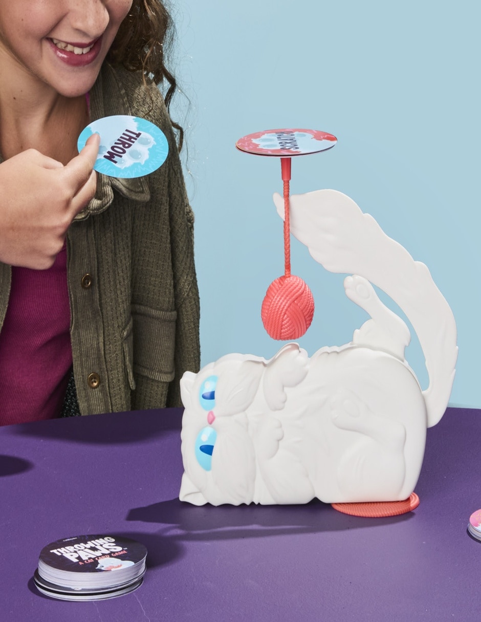 Throwing Paws Hasbro Games 31