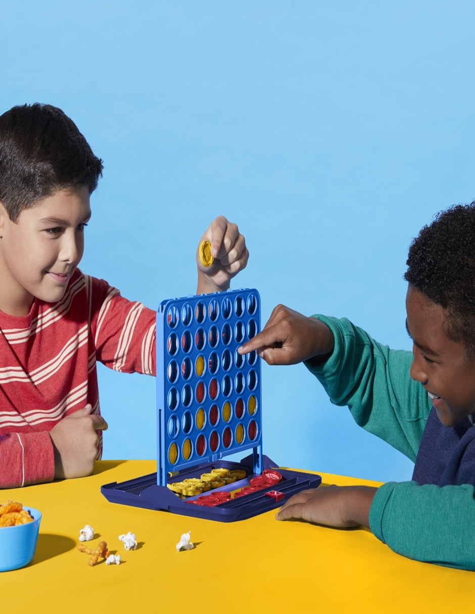 Connect 4 edicion 2025 Hasbro Games 6