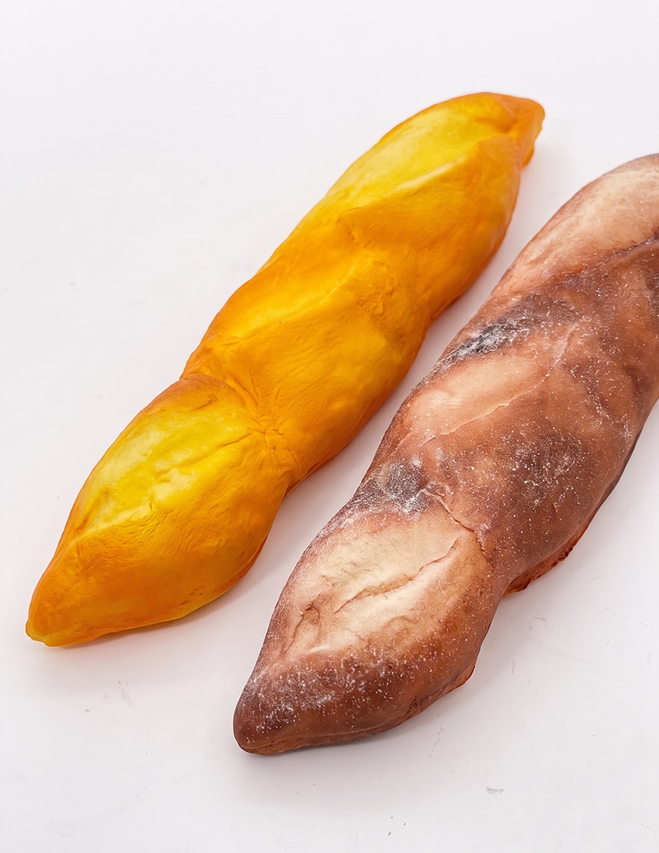 Baguette squish toy 2