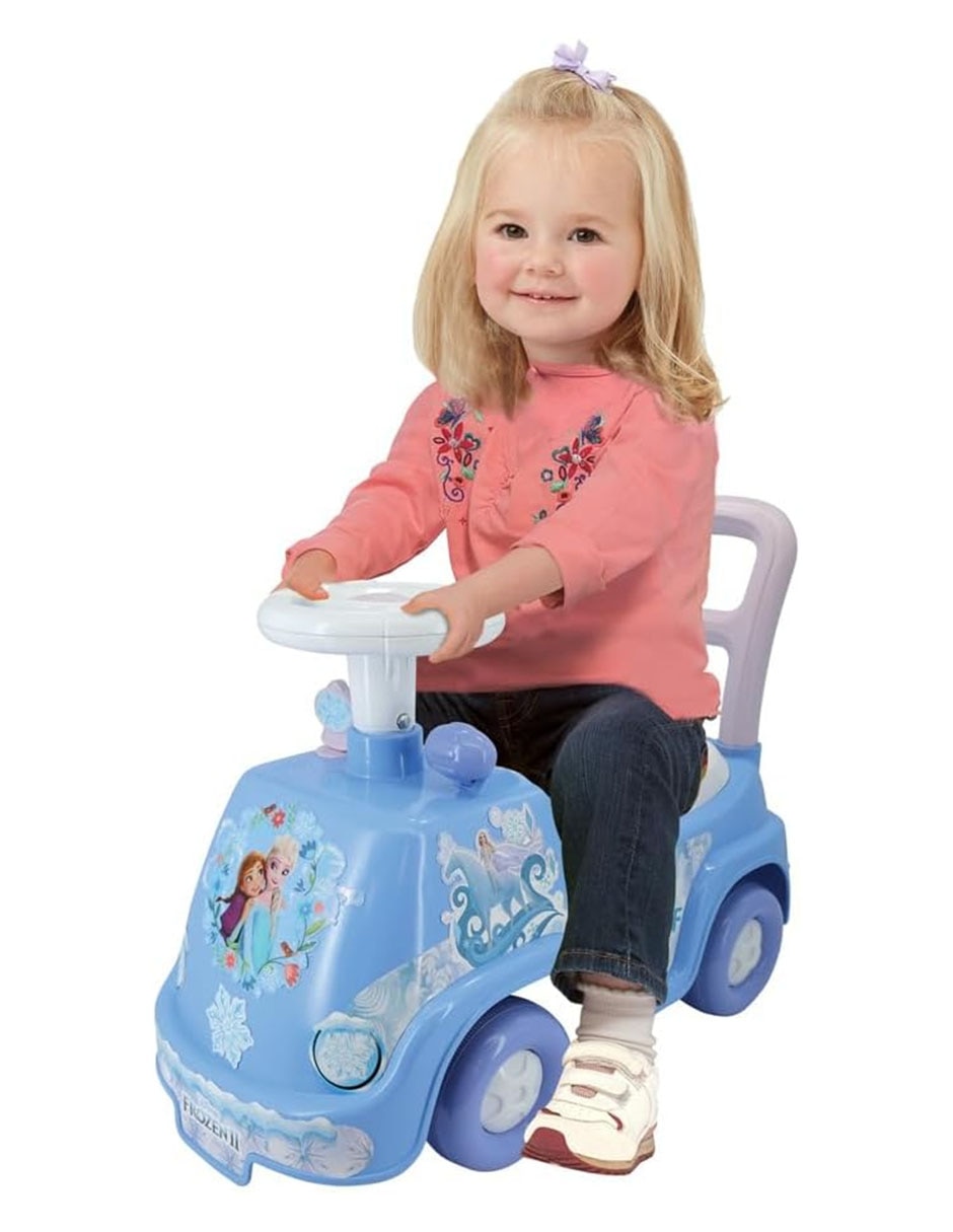 Automóvil montable de bateria AA para niña 4