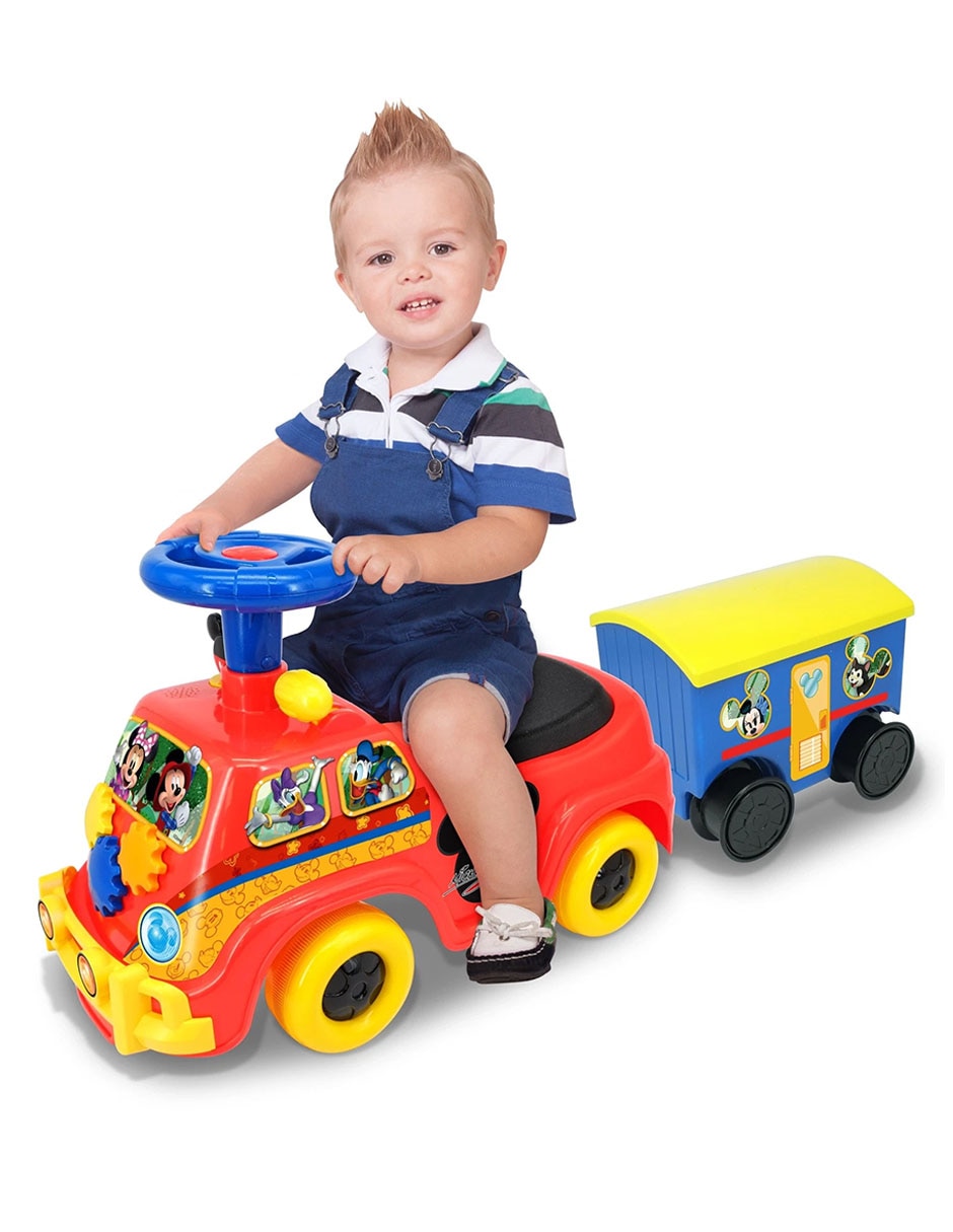 Automóvil montable Disney de bateria AA para niño 5