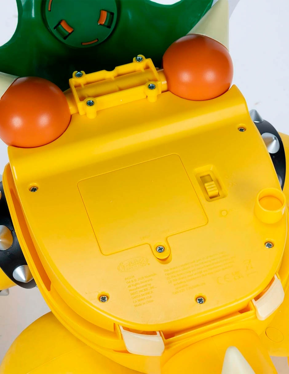 Figura de acción articulada super bowser con movimiento y sonido