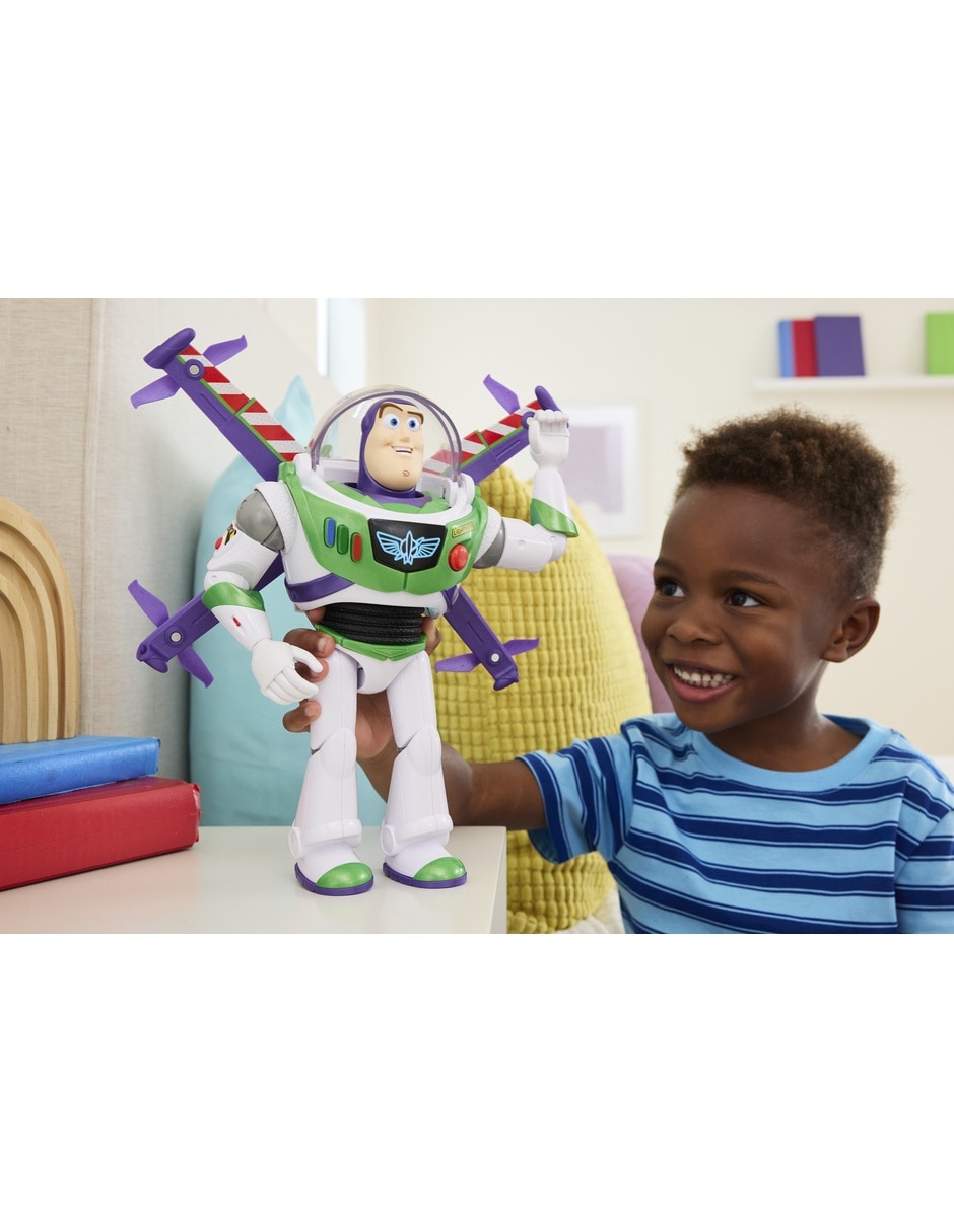Figura de acción articulada Toy Story Buzz Lightyear estándar Pixar