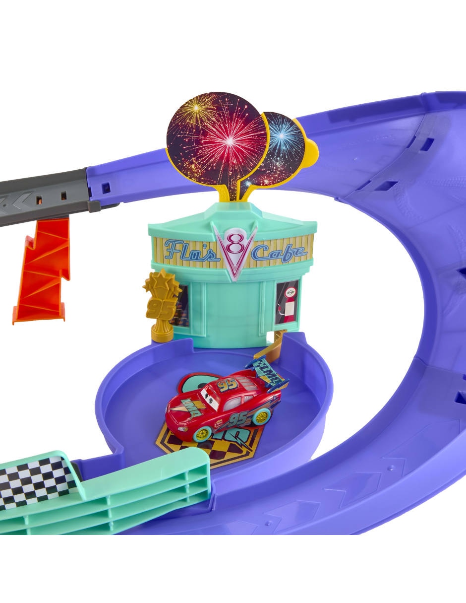 Pista armable MATTEL Cars Playsets Rayo McQueen 10