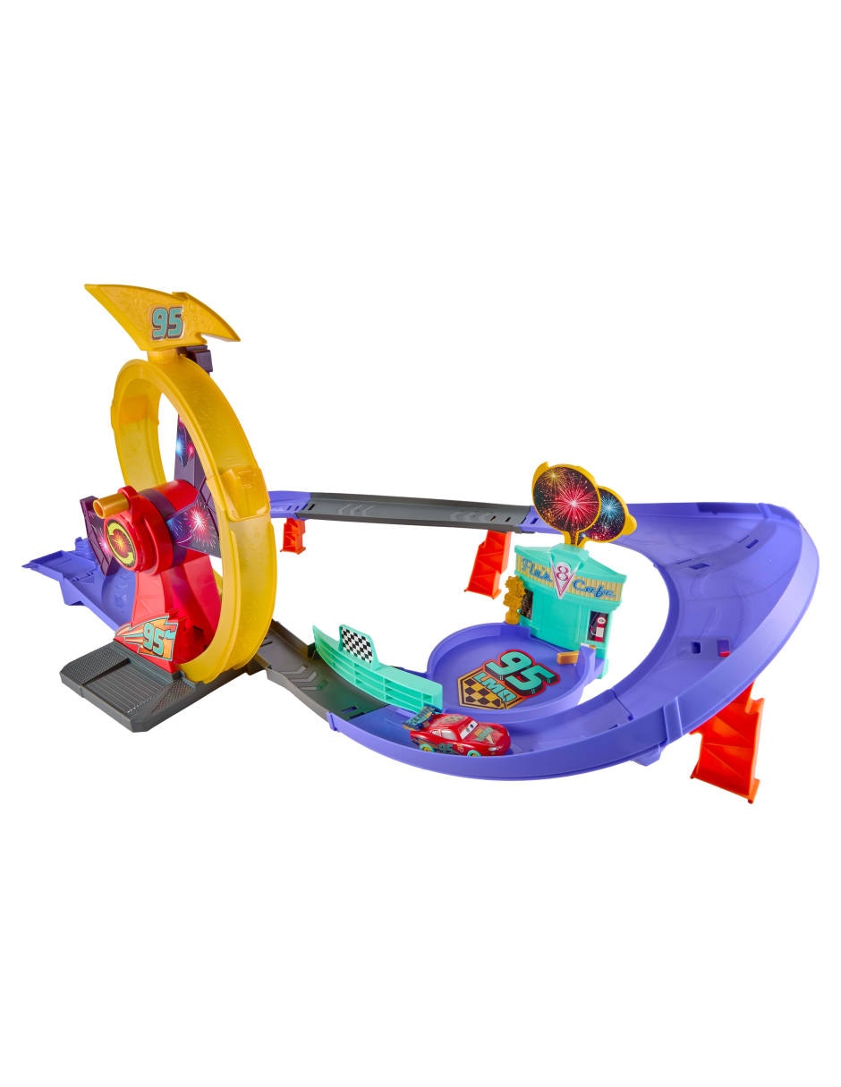 Pista armable MATTEL Cars Playsets Rayo McQueen 3