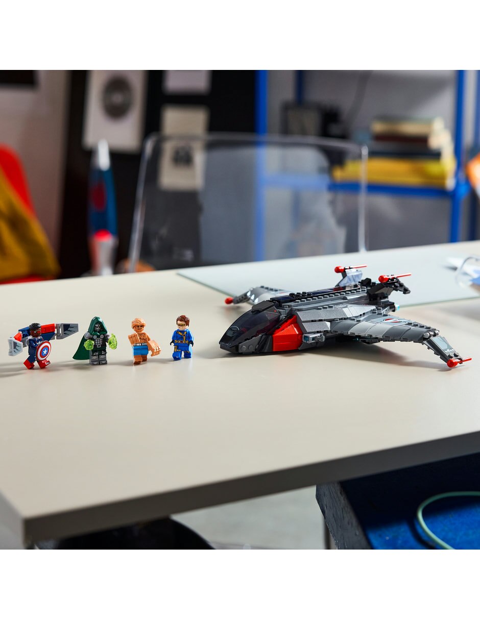 super heroes quinjet de avengers doomsday 10
