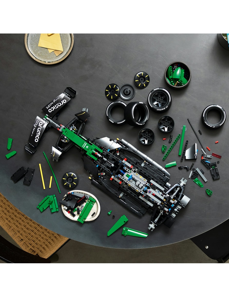 LEGO Technic Auto de F1 Aston Martin Aramco AMR25 42240 Technic