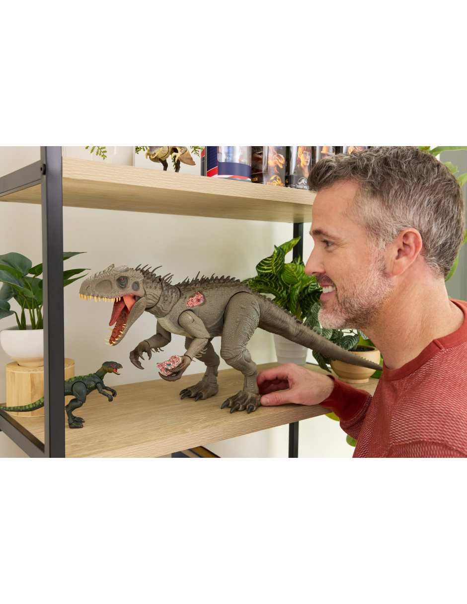 Figura de acción Jurassic World estándar Jurassic World
