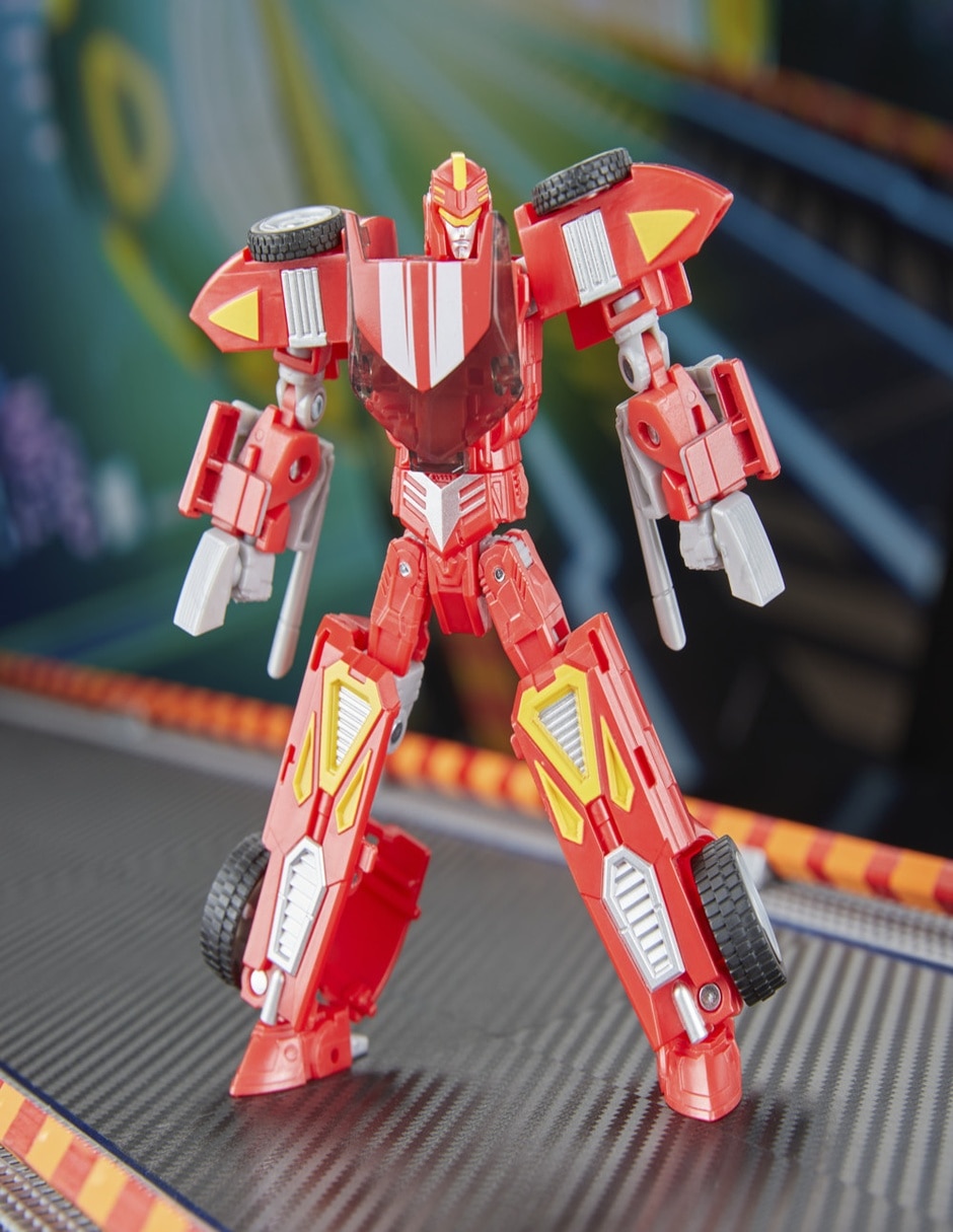 Figura de acción articulada Hot Wheels Especial Transformers 2 en 1 14