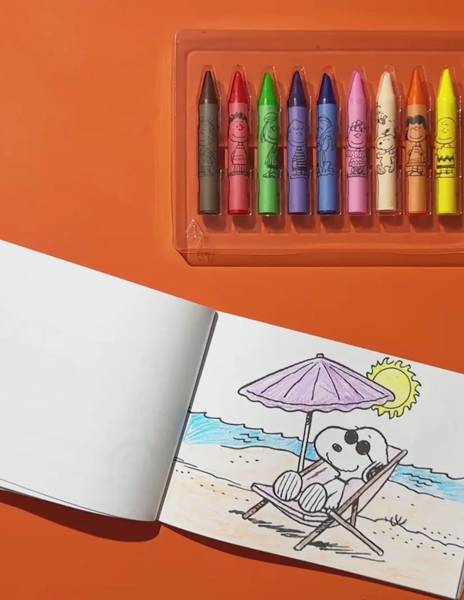 Kit viaje para colorear Snoopy Peanuts 8