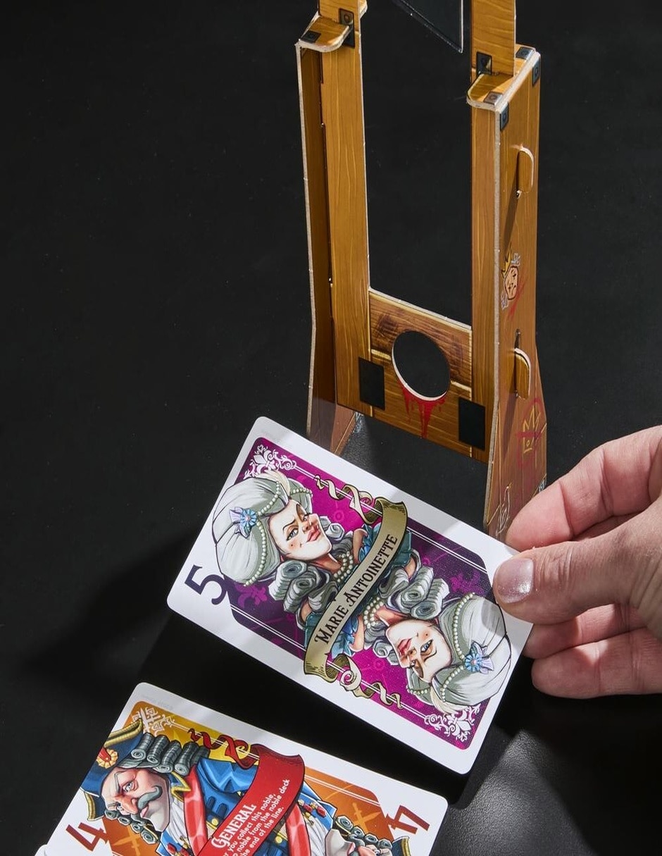 Juego de mesa guillotine hasbro games 2
