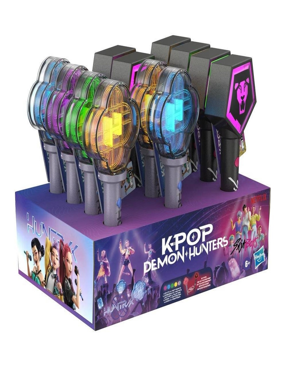 Figuras accion kpop demon hunters con luz 6