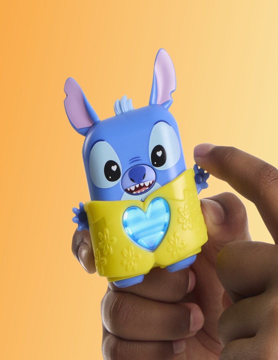 Primera edad Lilo y Stitch con luz y sonido 7