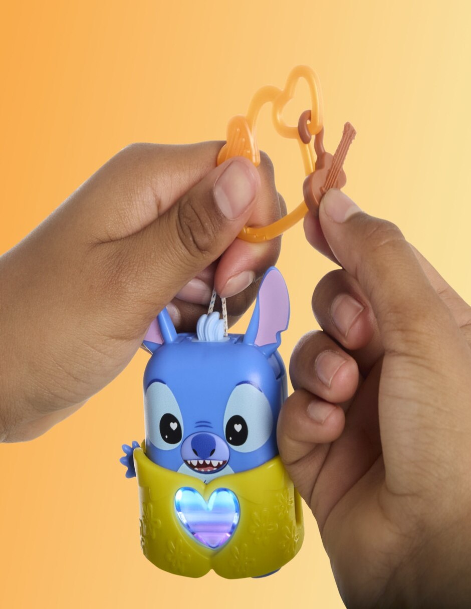 Primera edad Lilo y Stitch con luz y sonido 14