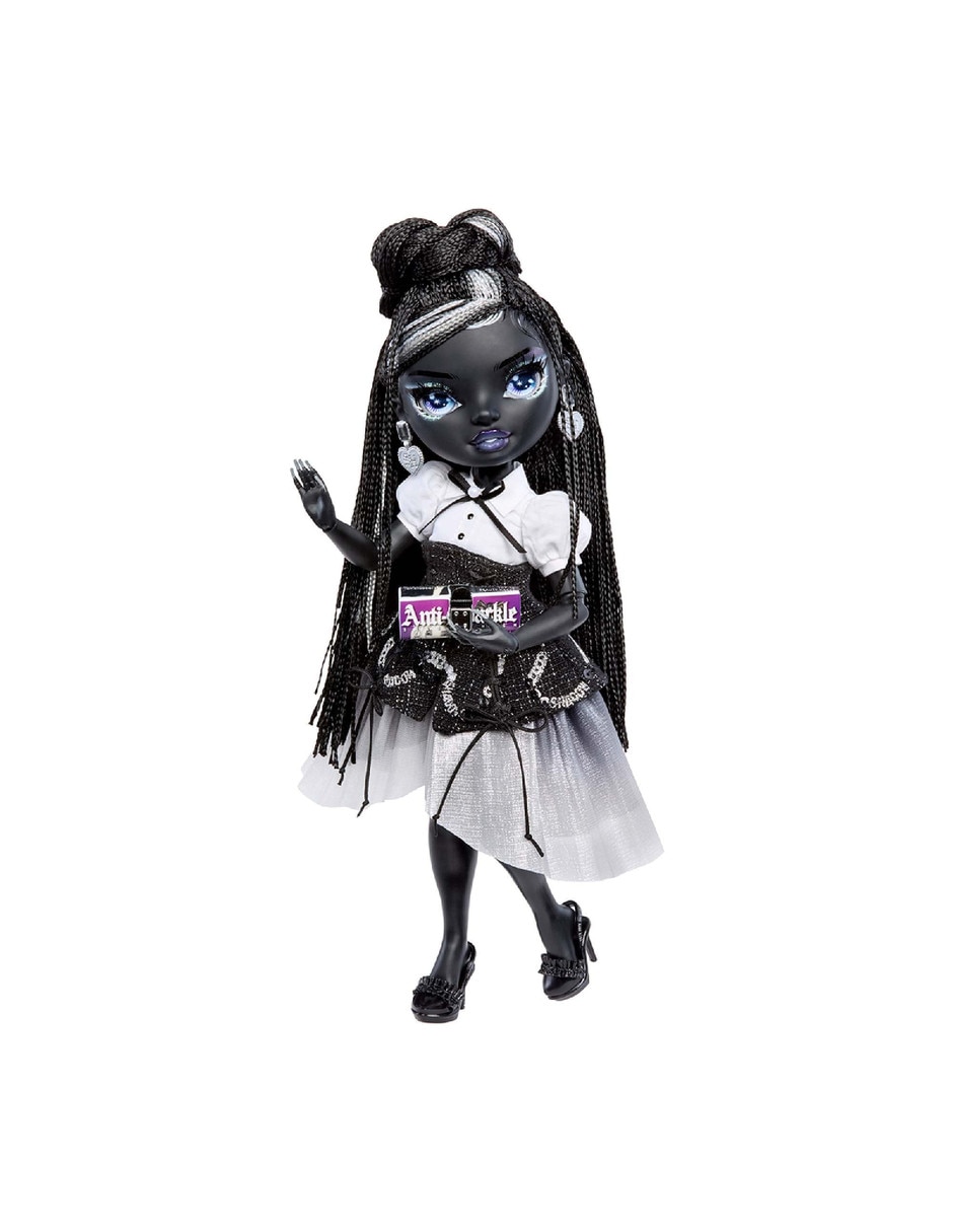 Muñeca fashion