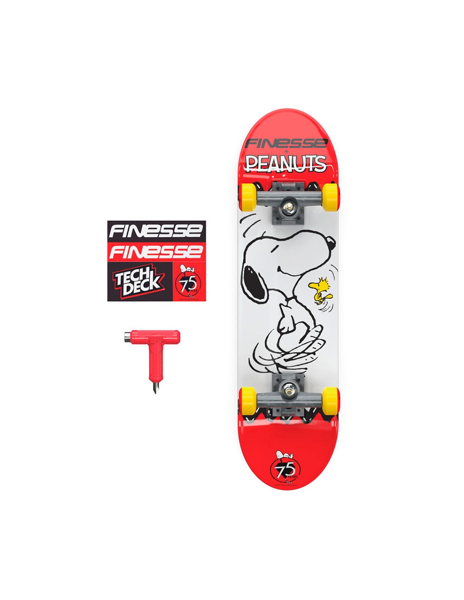 Vehículo patineta snoopy 2